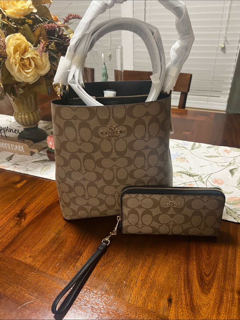 Coach Brown Signature Monogram Tote with Matching Wristlet New Medium size